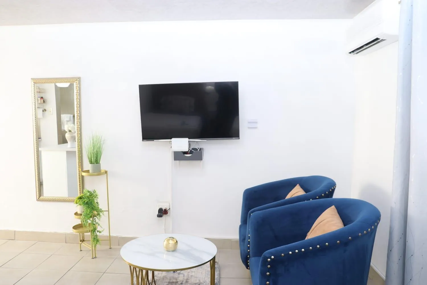 Optimum Stay Self Catering Twin Double Room Parow South Africa